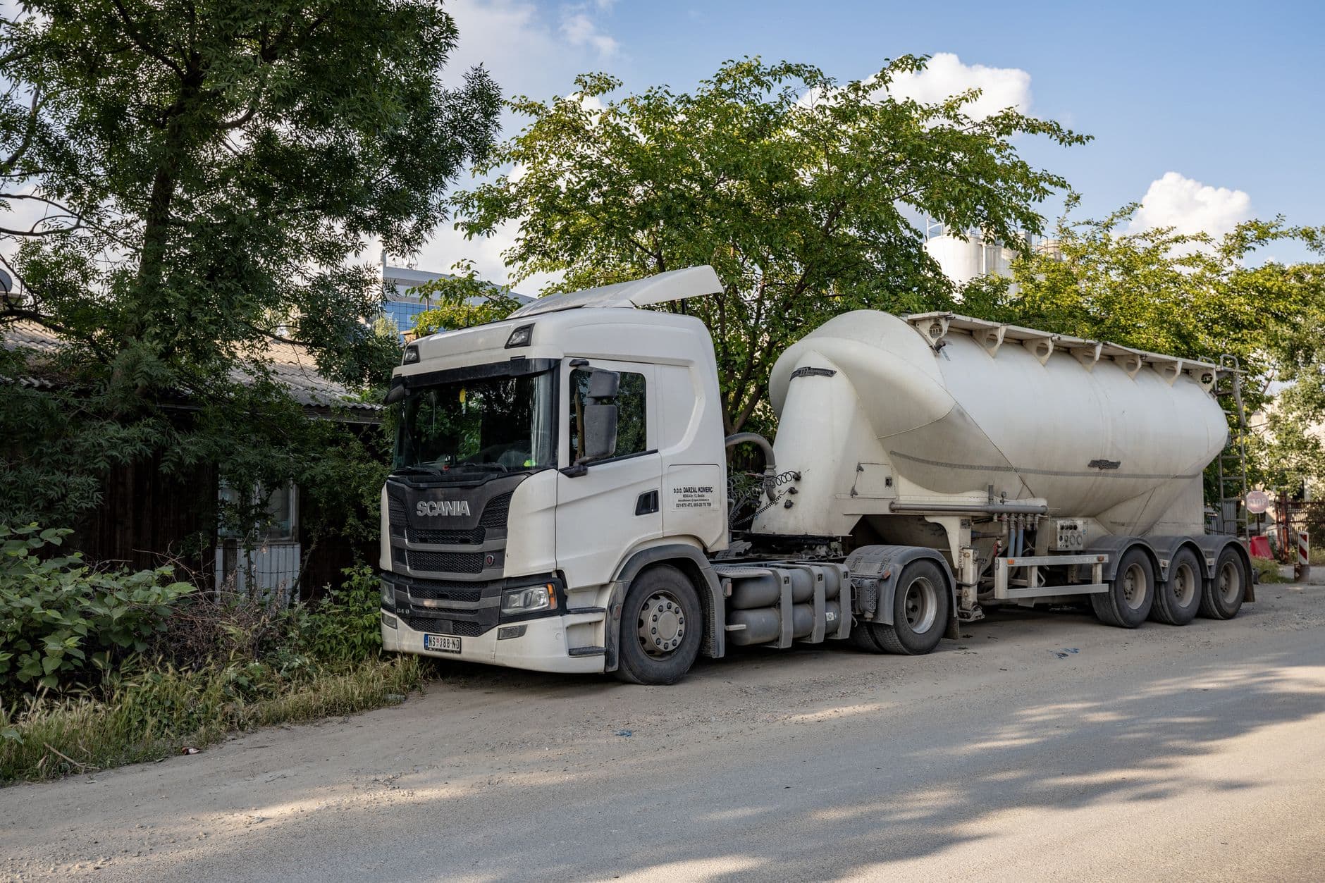 Cómo elegir empresa de transporte para tu e-commerce (guía 2026)